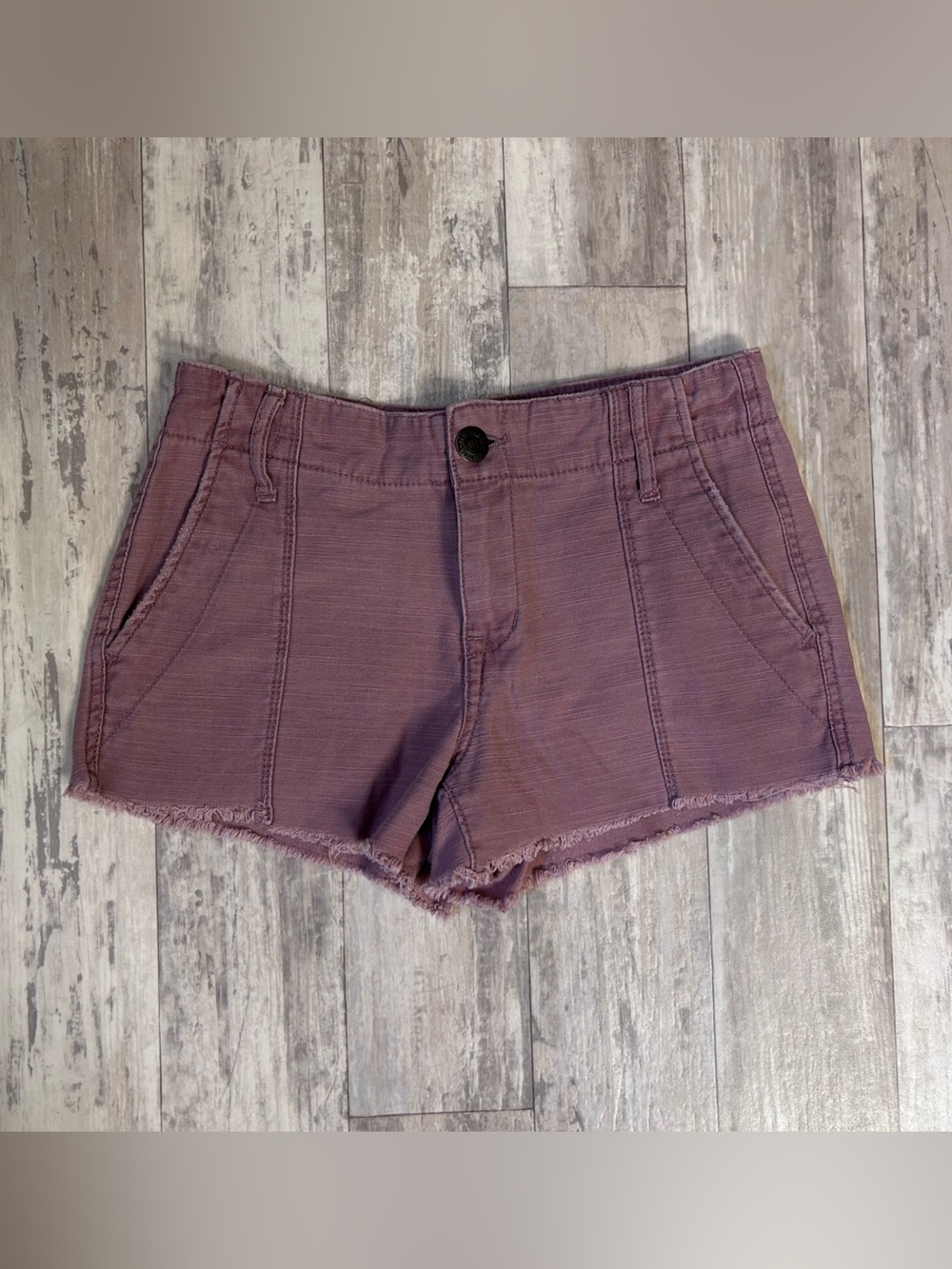 Aeropostale Lavender Frayed-Hem Short Shorts Size 00